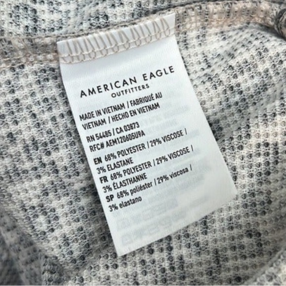 American Eagle Cheetah Print Cropped Turtleneck Size S - Picture 7 of 10